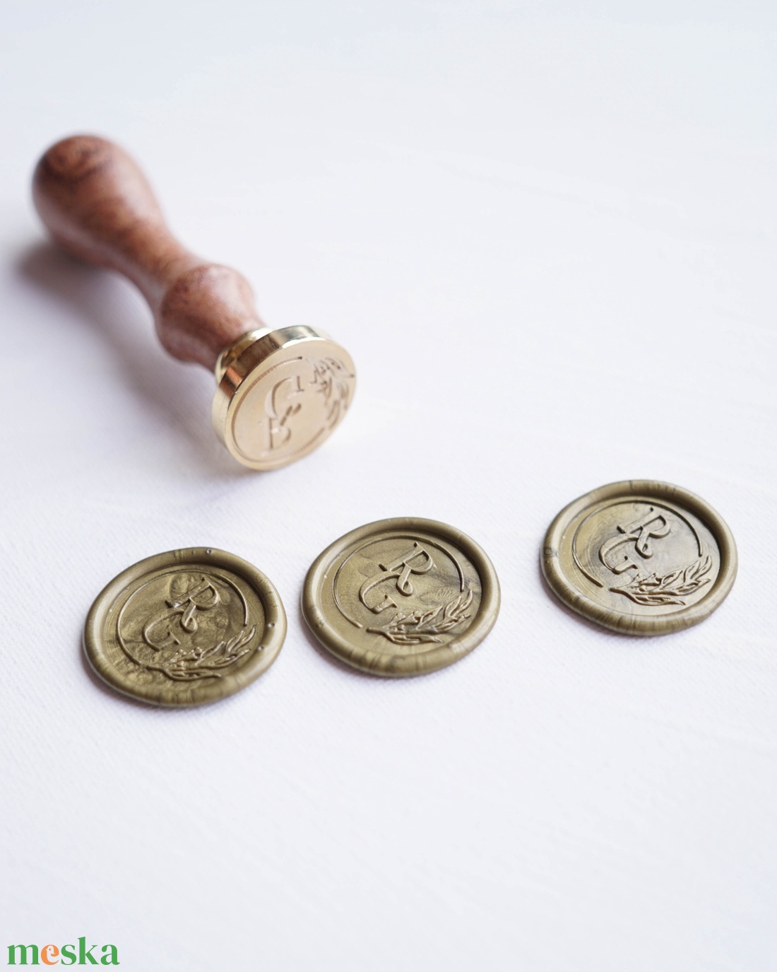 Monogramos pecsétnyomó, Egyedi pecsétnyomó, Leveles pecsétnyomó, egyedi pecsét - esküvő - meghívó & kártya - meghívó - Meska.hu