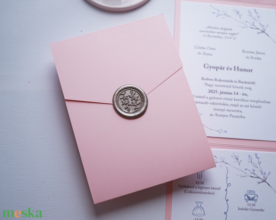 Rózsaszín kinyitható esküvői meghívó, viaszpecséttel, zsebes meghívó, borítékra hajtható meghívó - esküvő - meghívó & kártya - meghívó - Meska.hu