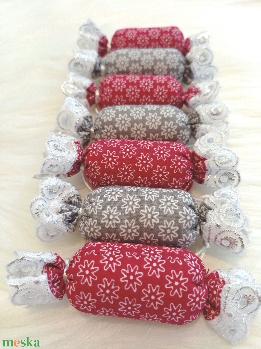 7 darabos textil szaloncukor csomag - 1. - karácsony - karácsonyi lakásdekoráció - karácsonyfadíszek - Meska.hu