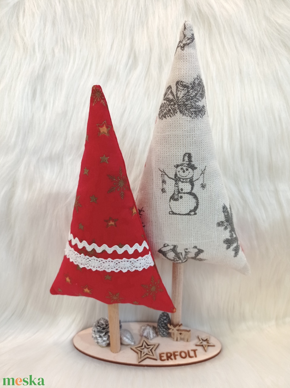 Textilből készült karácsonyi dekoráció  kézzel készített fenyőfa - 9. - karácsony - karácsonyi lakásdekoráció - karácsonyi lakásdíszek - Meska.hu