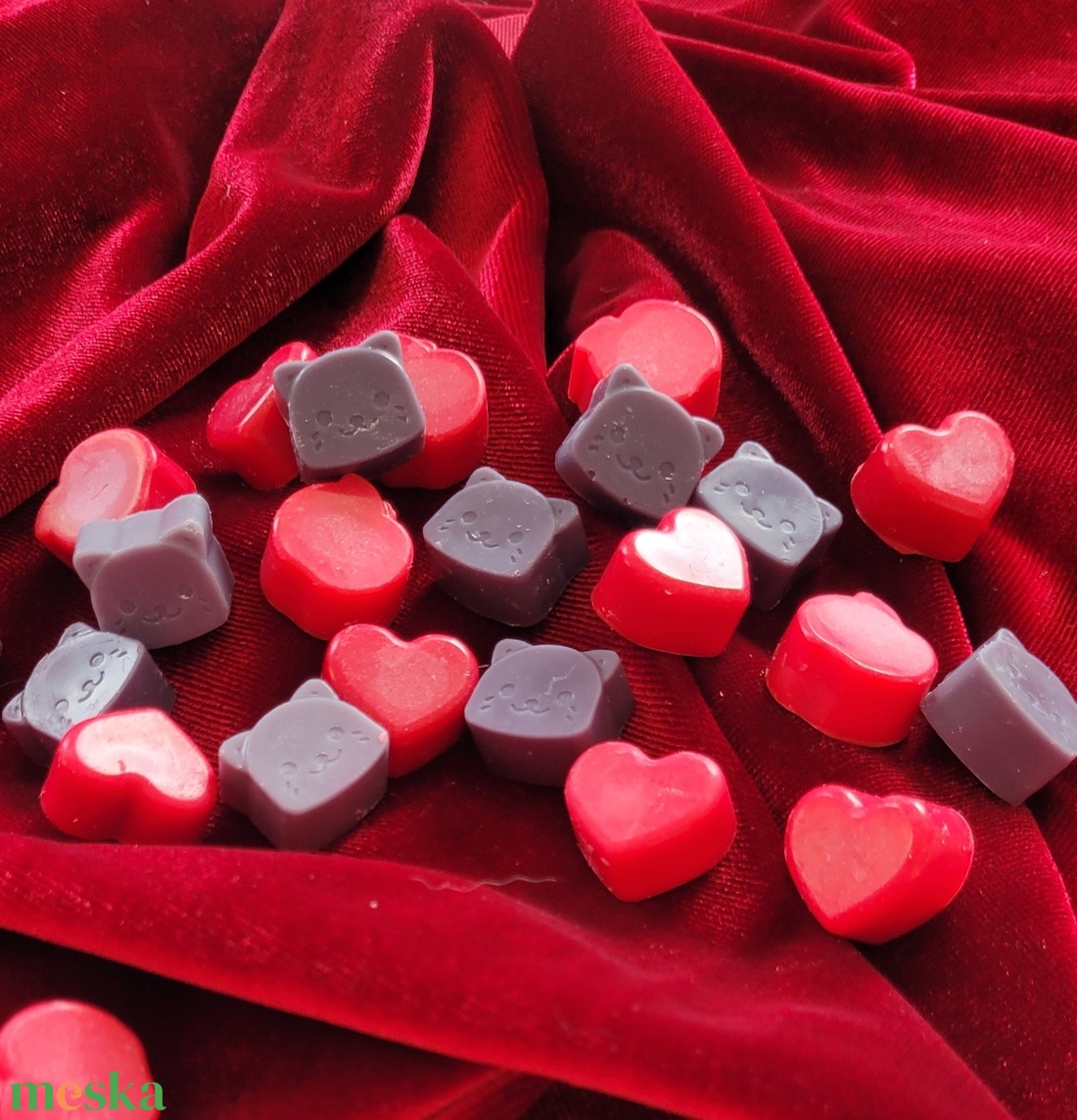 Lovely black cat almás illatviasz - otthon & életmód - gyertya, illat, aroma - illatviasz - Meska.hu Lovely black cat almás illatviasz - otthon & életmód - gyertya, illat, aroma - illatviasz - Meska.hu