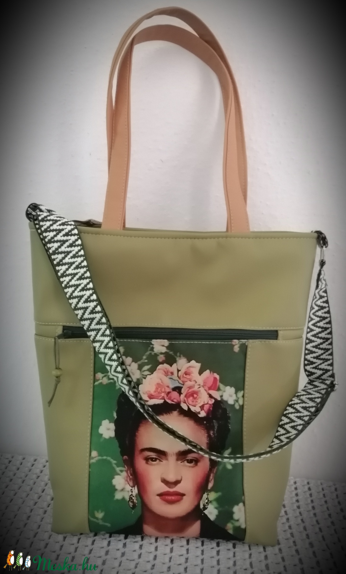 Frida műbőr/vízálló panes shopper bag - táska & tok - bevásárlás & shopper táska - shopper, textiltáska, szatyor - Meska.hu Frida műbőr/vízálló panes shopper bag - táska & tok - bevásárlás & shopper táska - shopper, textiltáska, szatyor - Meska.hu