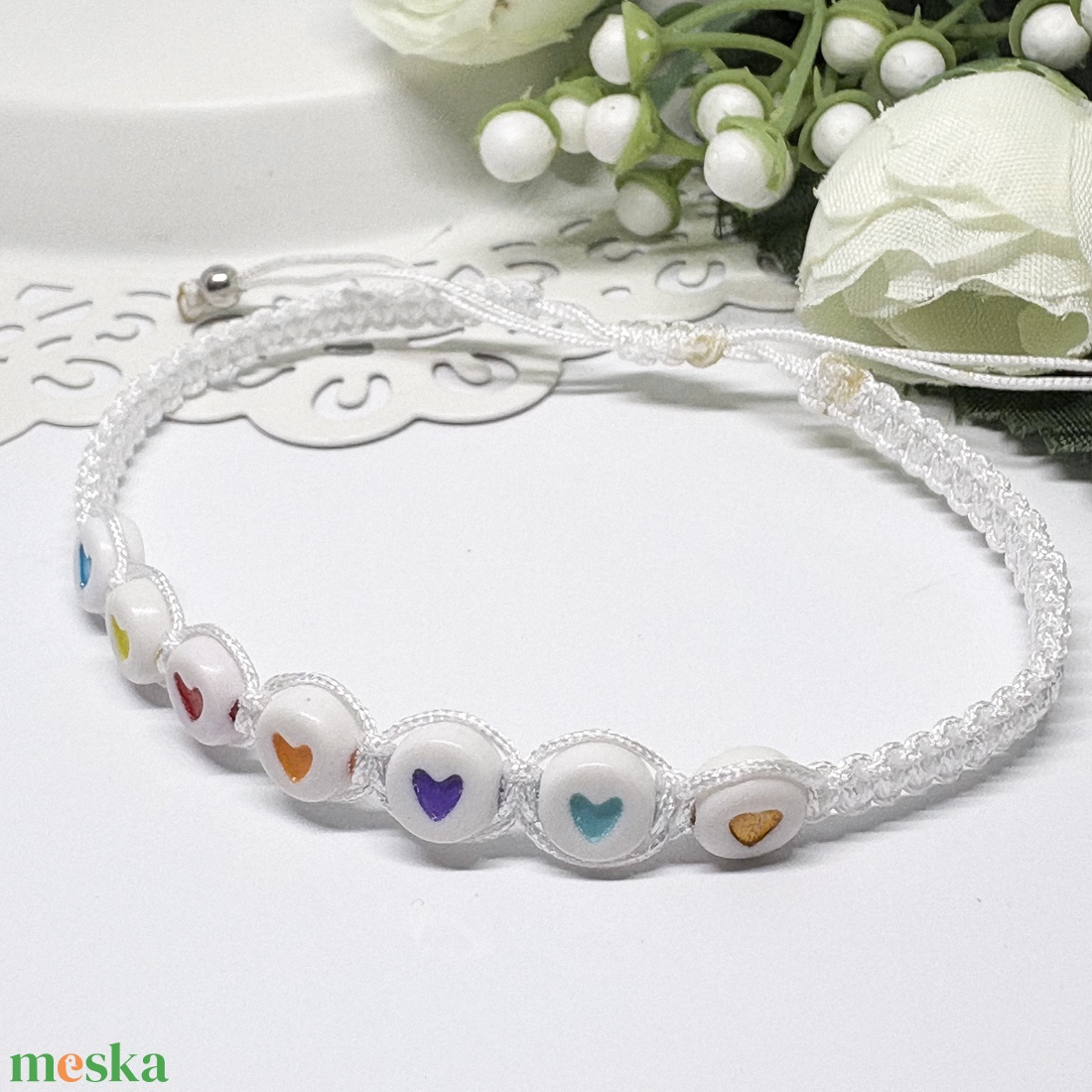 ér Makramé Karkötő Szivárvány Szív Motívummal  A Pozitív Energia Viselete - ékszer - karkötő - fonott karkötő - Meska.hu