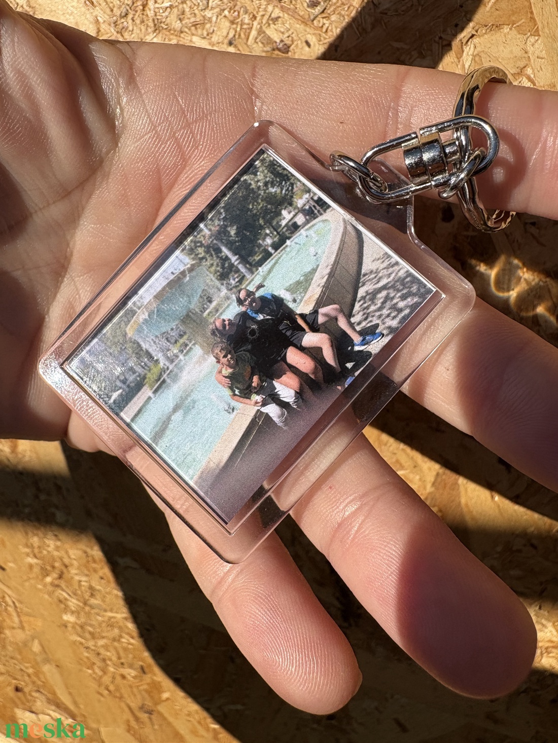 A Legszemélyesebb Emlék: Kétoldalú Fényképes Kulcstartó Szeretteidnek - otthon & életmód - papír, írószer - album & fotóalbum - Meska.hu