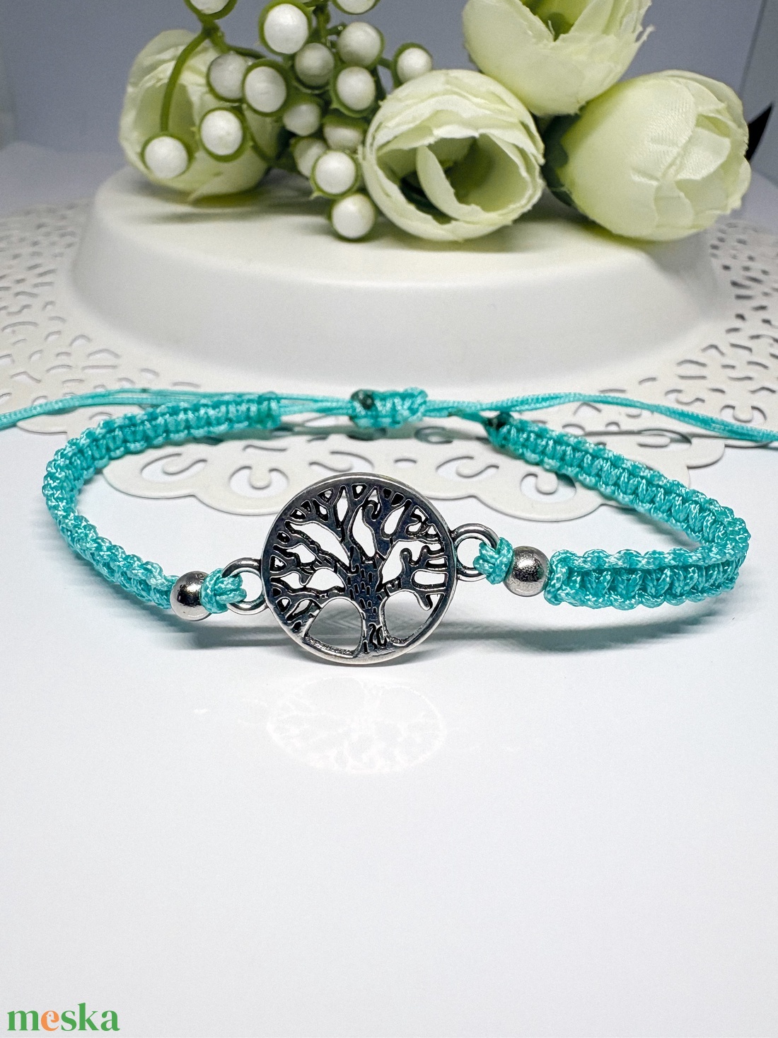 Kézzel Készített Életfa Makramé Karkötő - ékszer - karkötő - fonott karkötő - Meska.hu