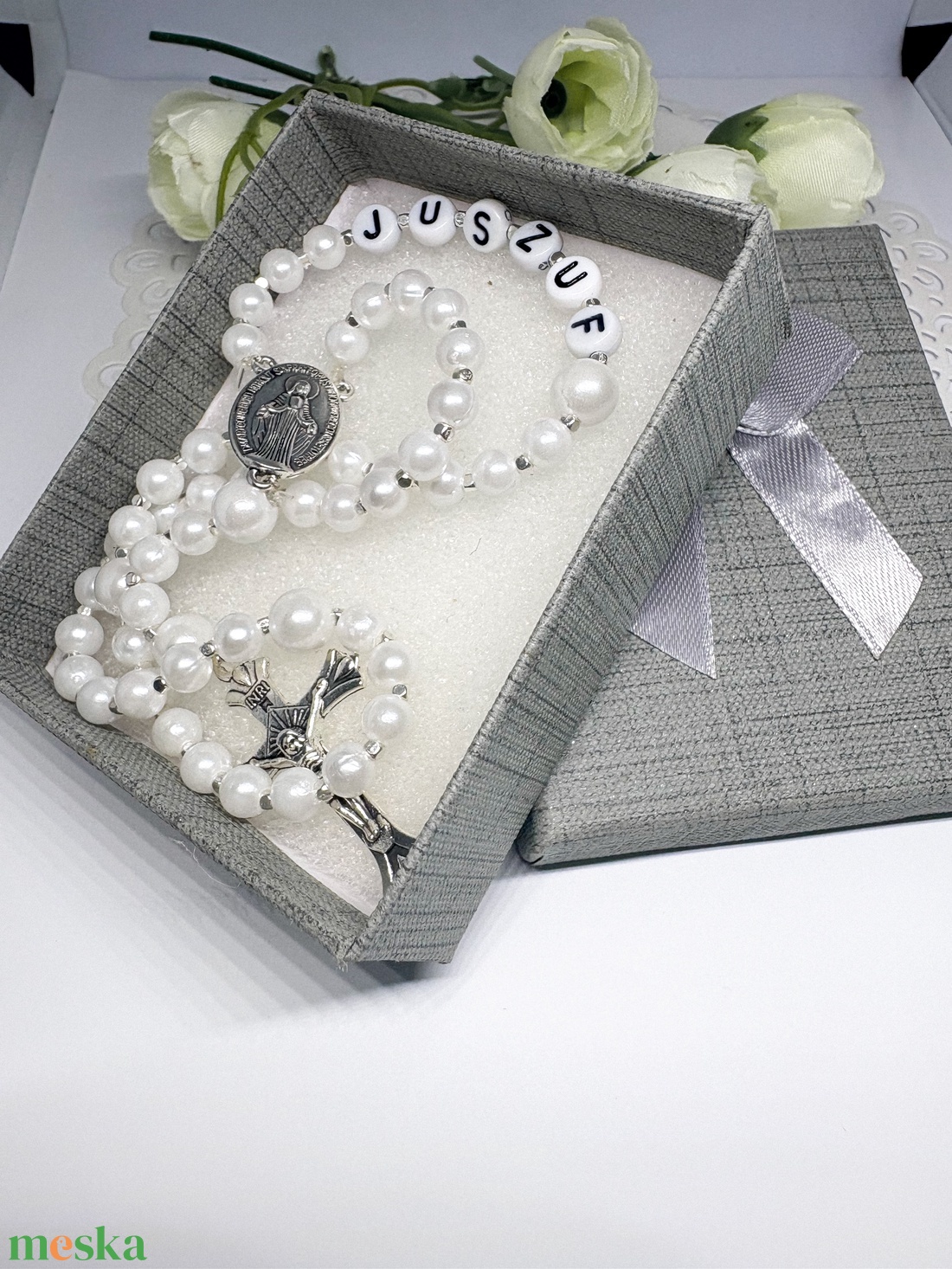    Fehér rózsafüzér díszdobozban keresztelő ajándék - otthon & életmód - vallás - lánc & füzér - Meska.hu