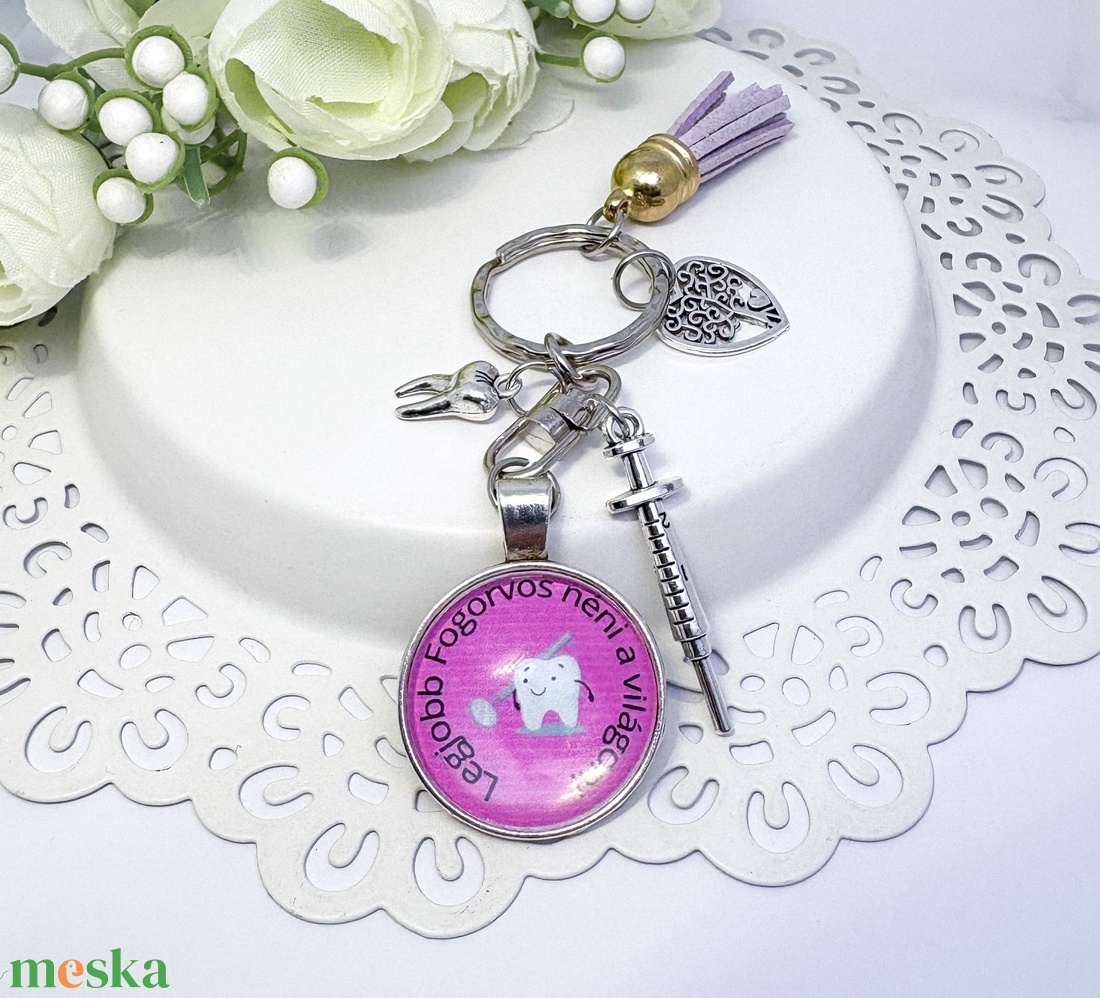 Legjobb Fogorvos néni - Egyedi feliratos kulcstartó orvosi fityegőkkel - táska & tok - kulcstartó & táskadísz - kulcstartó - Meska.hu