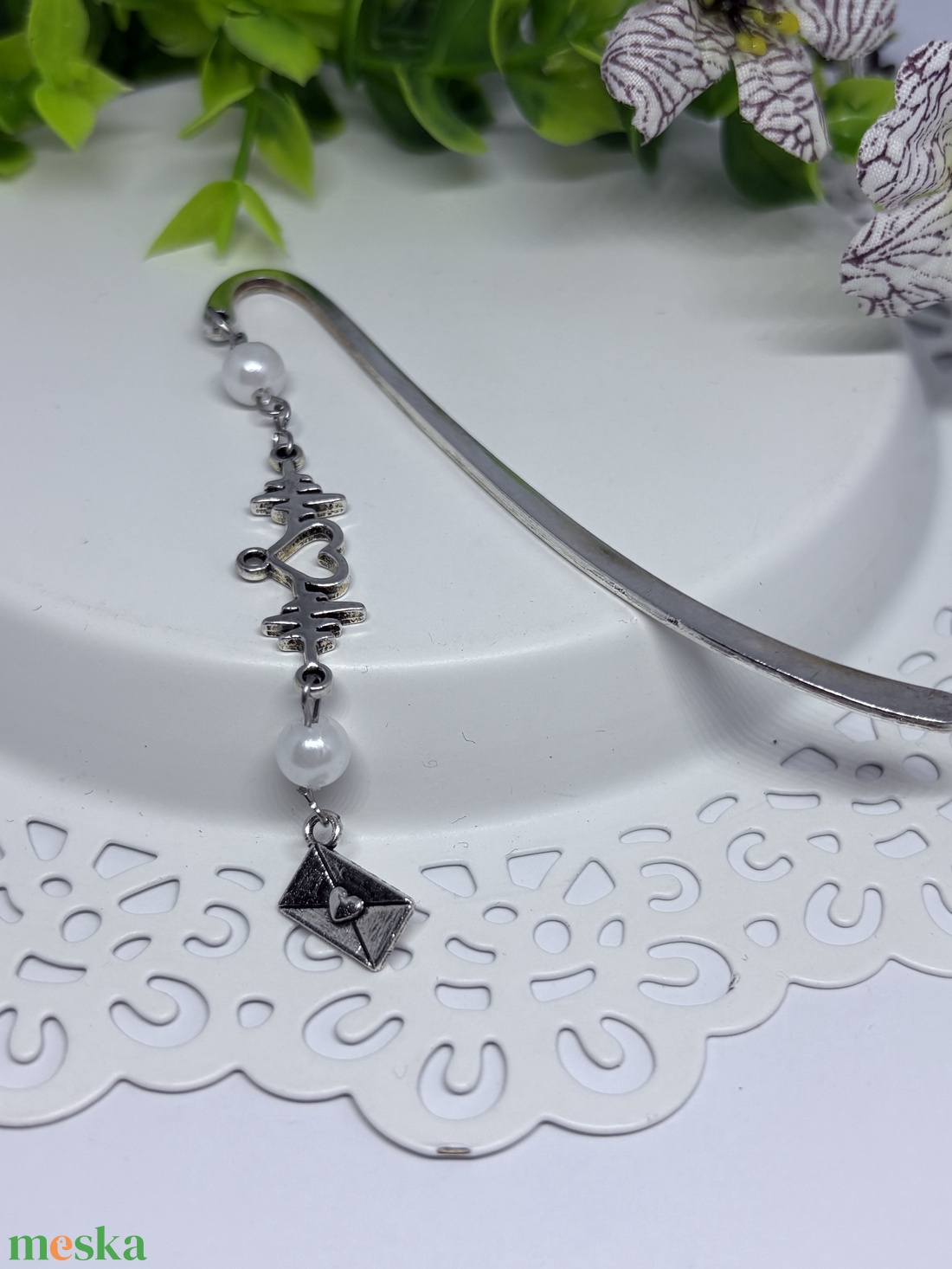 Fehér levél Könyvjelző   - könyv & zene - könyvjelző - Meska.hu