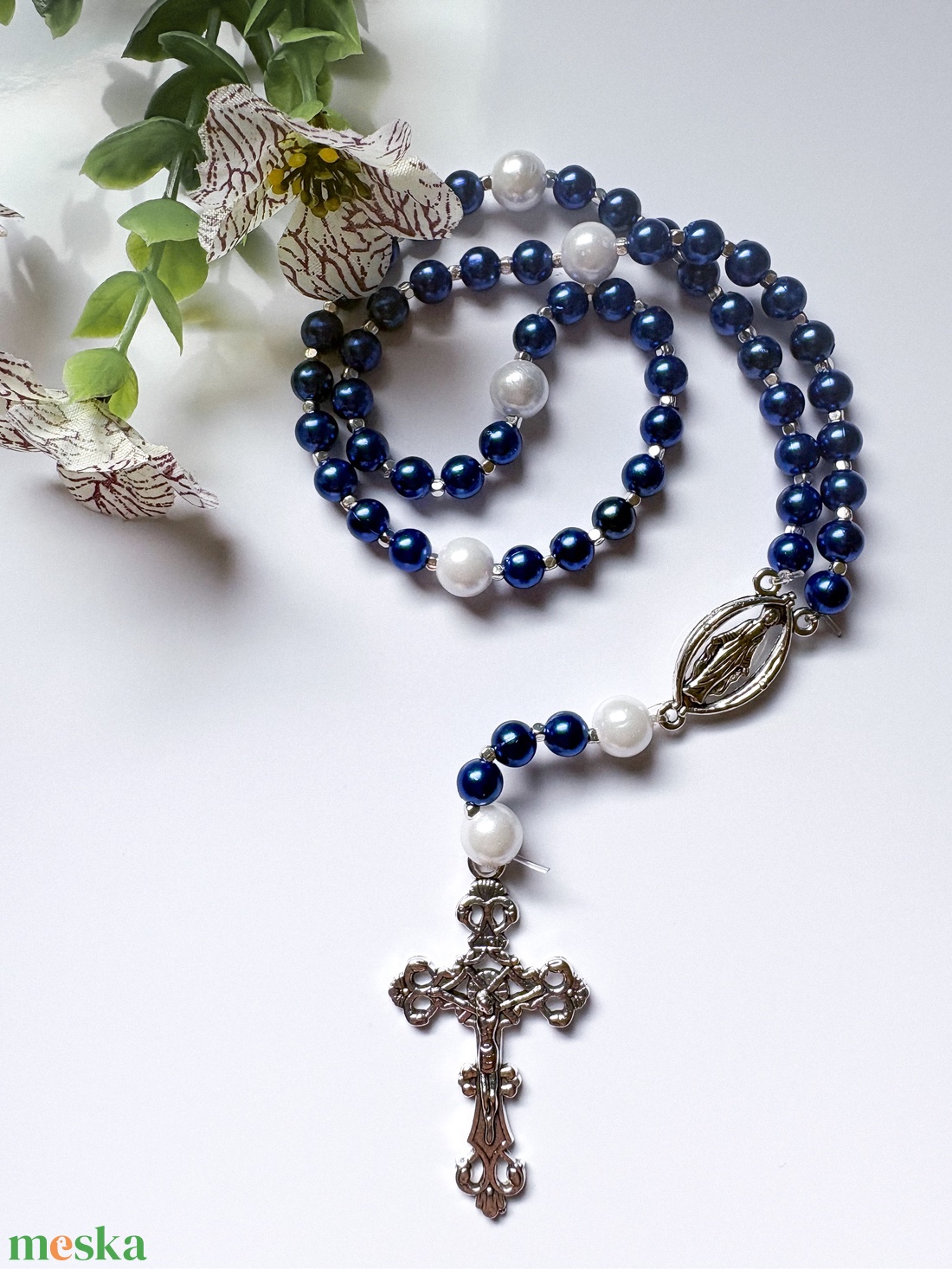 Selyemfényű Tekla Gyöngy Rózsafüzér � Antik Ezüst Díszekkel (Öttizedes) - ékszer - nyaklánc - monogram & névnyaklánc - Meska.hu