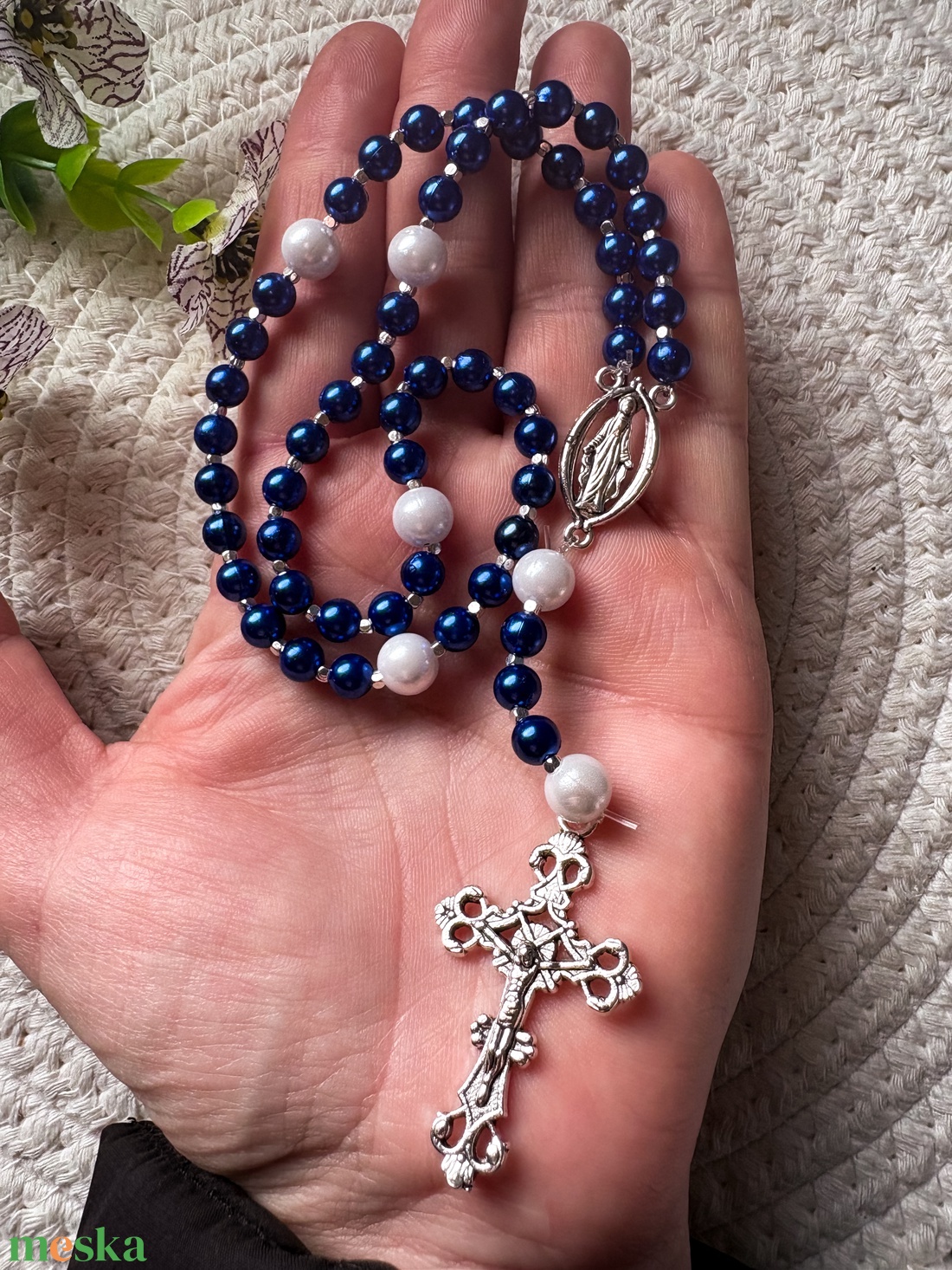 Selyemfényű Tekla Gyöngy Rózsafüzér � Antik Ezüst Díszekkel (Öttizedes) - ékszer - nyaklánc - monogram & névnyaklánc - Meska.hu