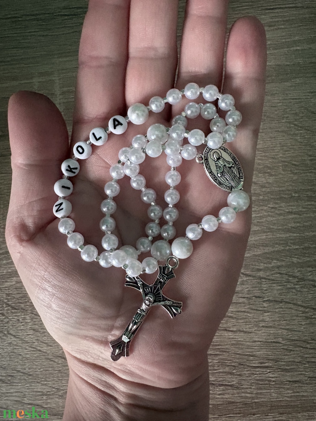    Fehér rózsafüzér díszdobozban keresztelő ajándék - otthon & életmód - vallás - lánc & füzér - Meska.hu