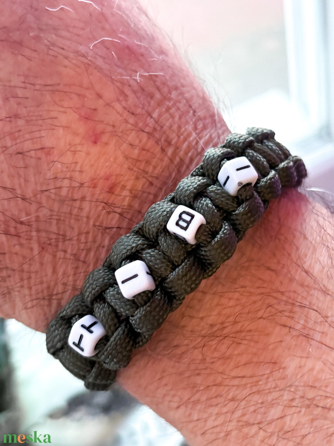 Paracord neves karkötő  - ékszer - karkötő - széles karkötő - Meska.hu