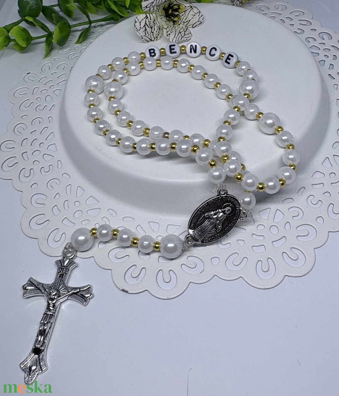  Egyedi gyöngyös rózsafüzér � személyre szabható névvel ???? - ékszer - nyaklánc - monogram & névnyaklánc - Meska.hu