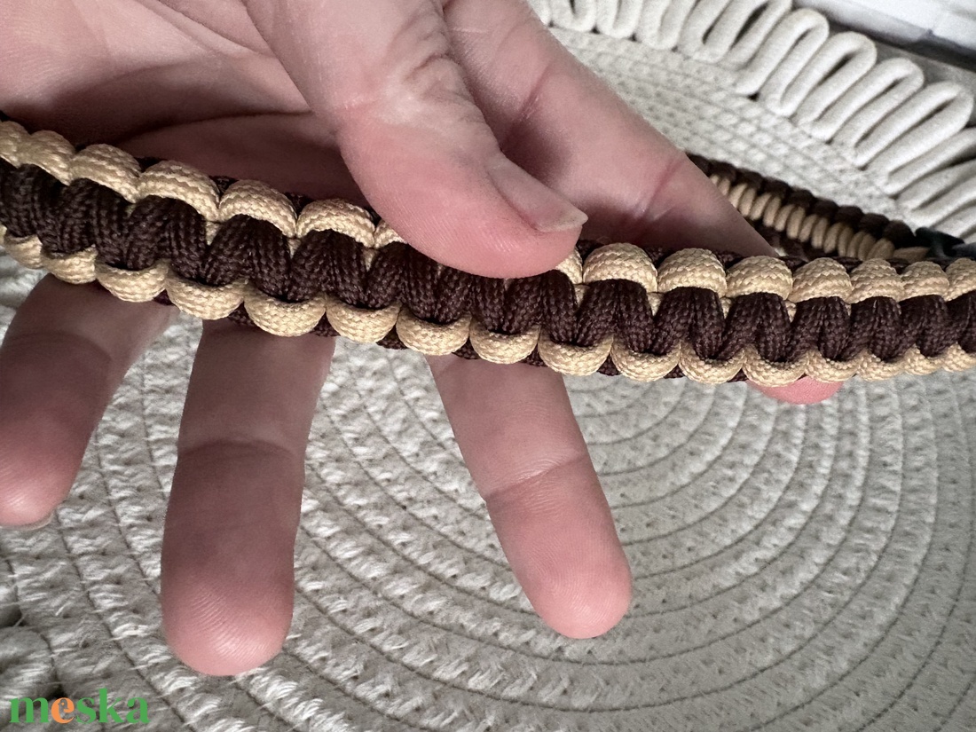 Paracord  karkötő  - ékszer - karkötő - széles karkötő - Meska.hu