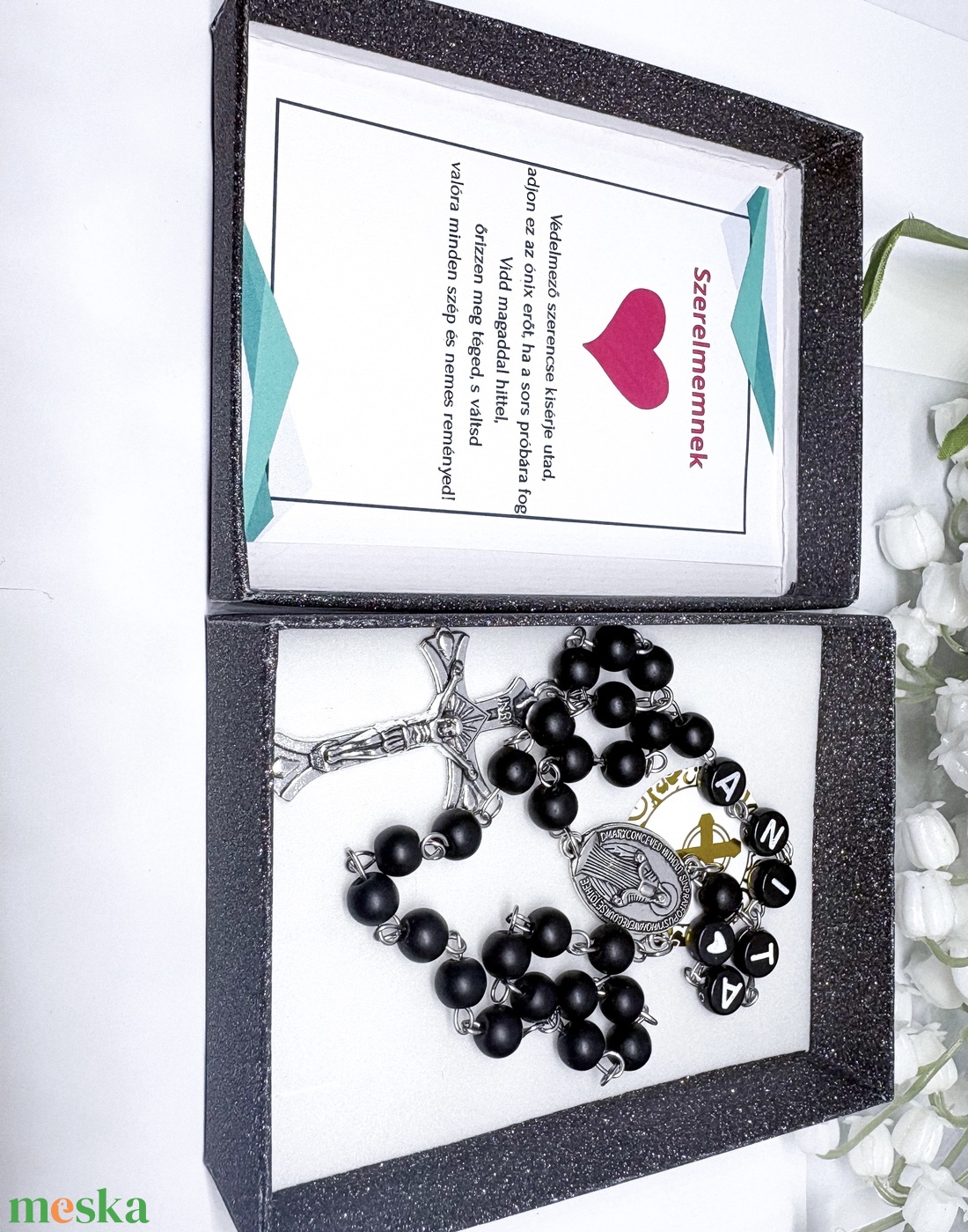  Egyedi gyöngyös rózsafüzér � személyre szabható névvel ???? - ékszer - nyaklánc - monogram & névnyaklánc - Meska.hu