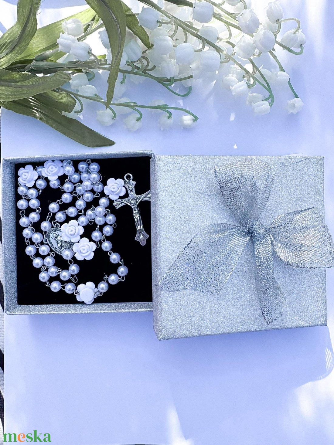 Rózsás Hófehér Rózsafüzér � Egyedi Kísérőkártyával és Díszdobozban - otthon & életmód - vallás - lánc & füzér - Meska.hu
