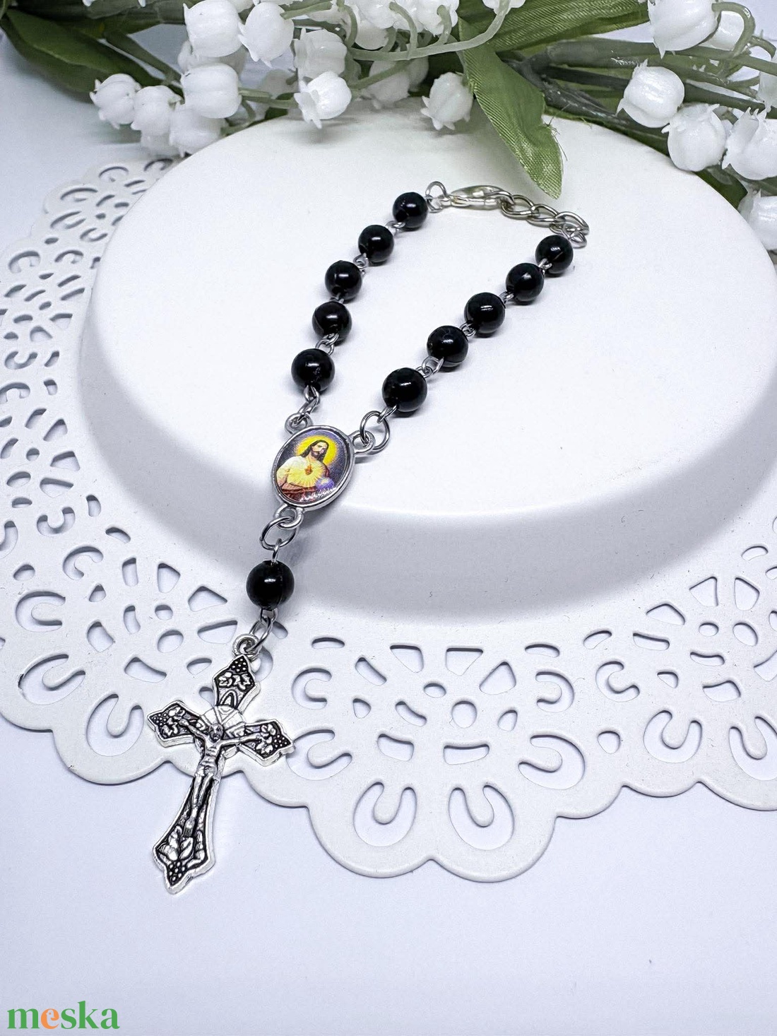 Autós rózsafüzér szentképpel � Több változatban fekete - otthon & életmód - autó - visszapillantó dísz - Meska.hu