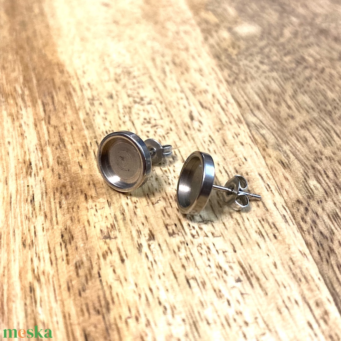 Nemesacél fülbevaló alap szett - 8 mm - kellékek & szerszámok - gyöngyfűzés kellékek - egyéb alkatrész - Meska.hu Nemesacél fülbevaló alap szett - 8 mm - kellékek & szerszámok - gyöngyfűzés kellékek - egyéb alkatrész - Meska.hu