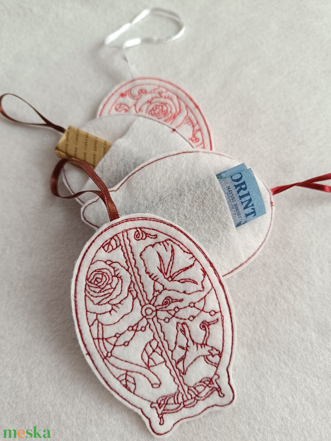 Hímzett húsvéti tojások 3db - otthon & életmód - dekoráció - fali és függő dekoráció - függődísz - Meska.hu