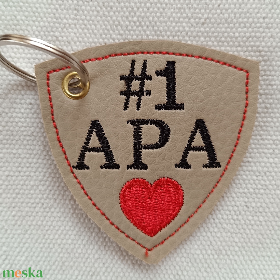 Apáknak/papáknak ajándék kulcstartó - táska & tok - kulcstartó & táskadísz - táskaakasztó - Meska.hu Apáknak/papáknak ajándék kulcstartó - táska & tok - kulcstartó & táskadísz - táskaakasztó - Meska.hu