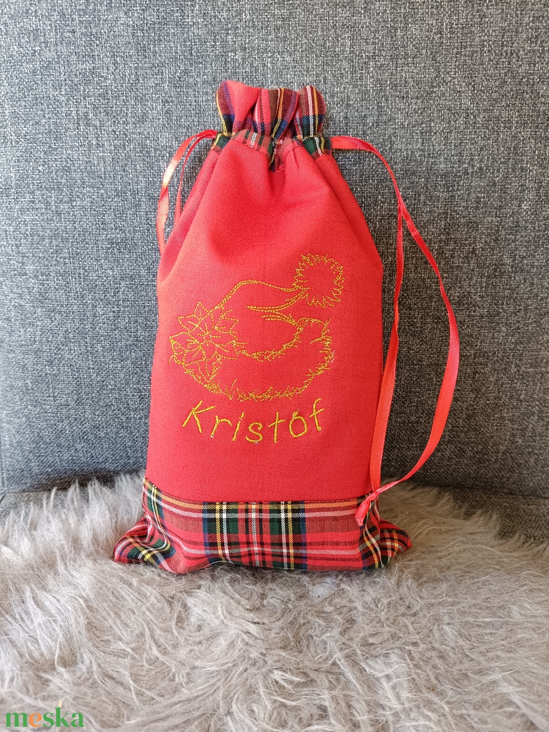 Hímzéssel díszített névreszóló mikulás zsák/zokni - karácsony - mikulás - mikulás zsák, zokni, csizma - Meska.hu