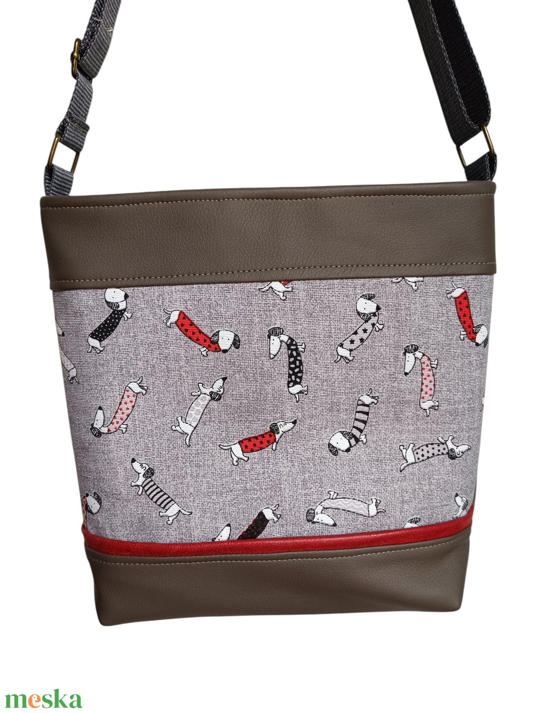 Tacskós női válltáska, crossbody/ kistáska - táska & tok - kézitáska & válltáska - vállon átvethető táska - Meska.hu Tacskós női válltáska, crossbody/ kistáska - táska & tok - kézitáska & válltáska - vállon átvethető táska - Meska.hu
