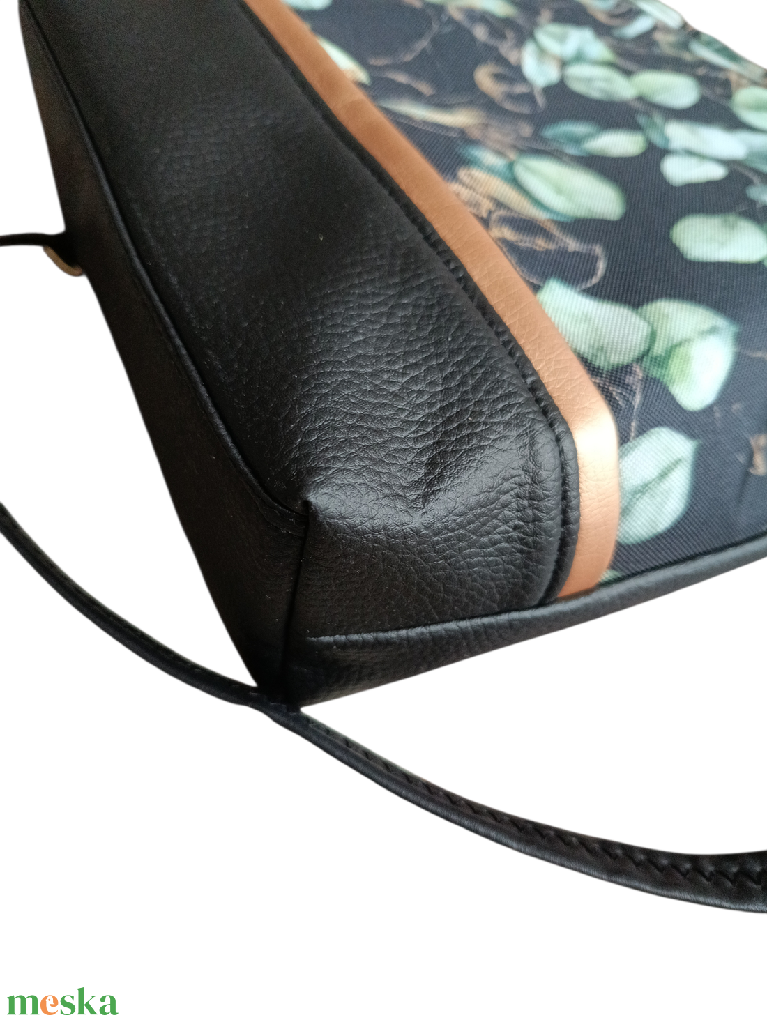 Női válltáska, crossbody/ kistáska - táska & tok - kézitáska & válltáska - vállon átvethető táska - Meska.hu