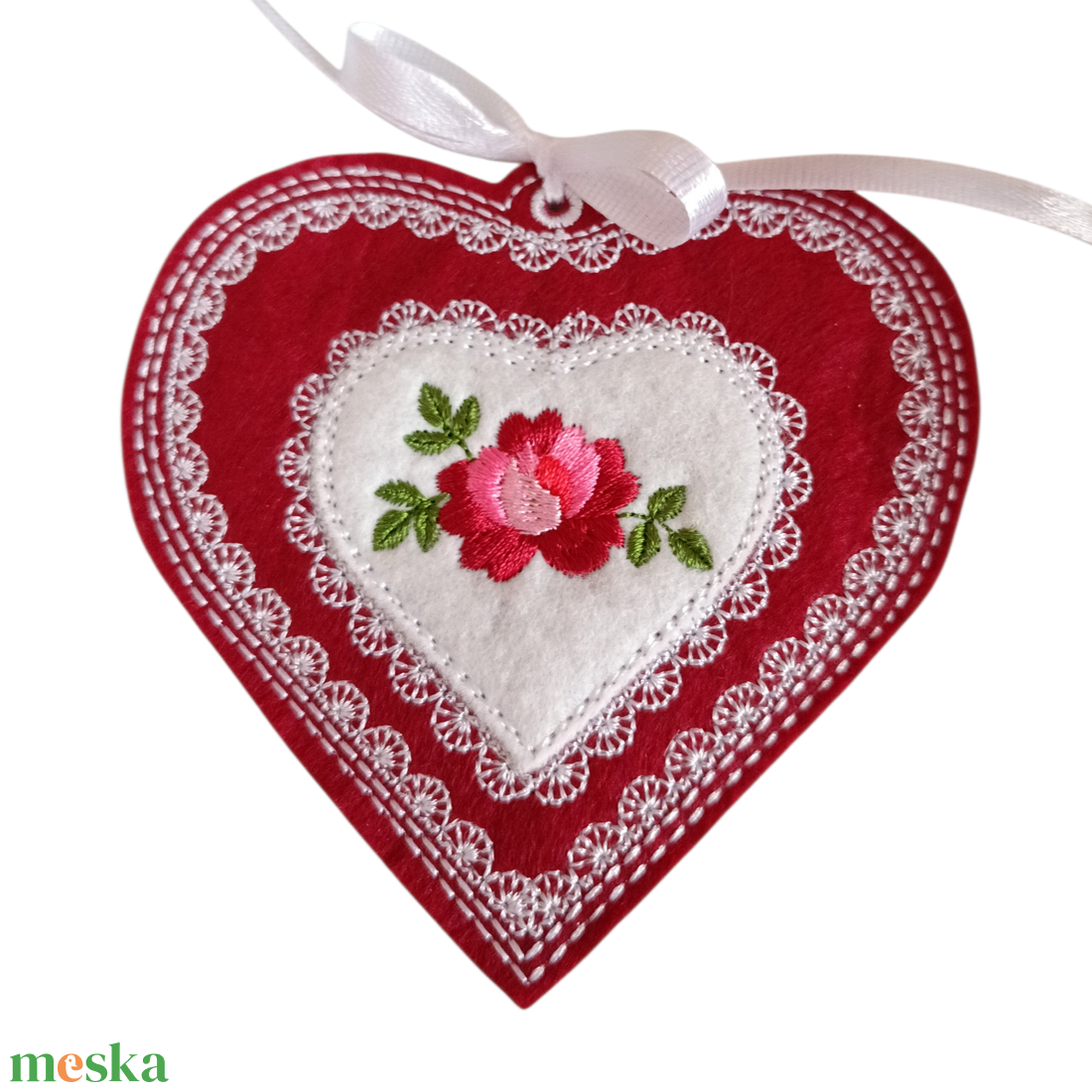 Anyák napi szív alakú hímzett ajándéktasak - otthon & életmód - papír, írószer - ajándékozás kellékei - ajándékzsák, csomagolás - Meska.hu