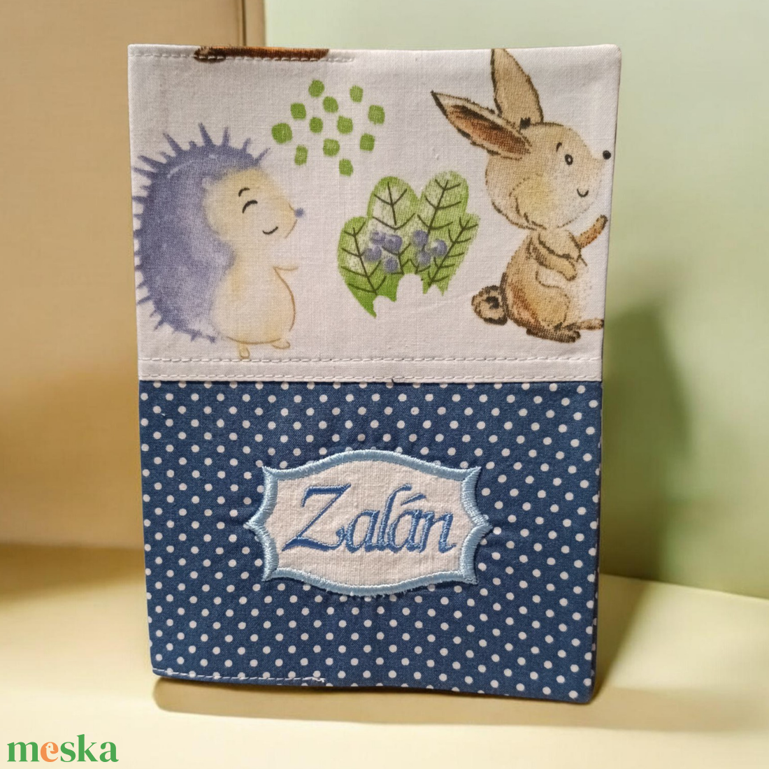 Egészségügyi kiskönyv borító névre szóló hímzéssel - baba - mama - babaemlékek - egészségügyi kiskönyv borító - Meska.hu