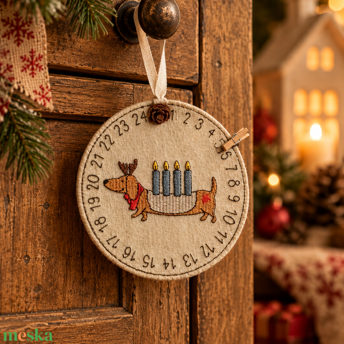 Mini tacskós hímzett adventi naptár  - karácsony - adventi díszek - adventi naptár - Meska.hu