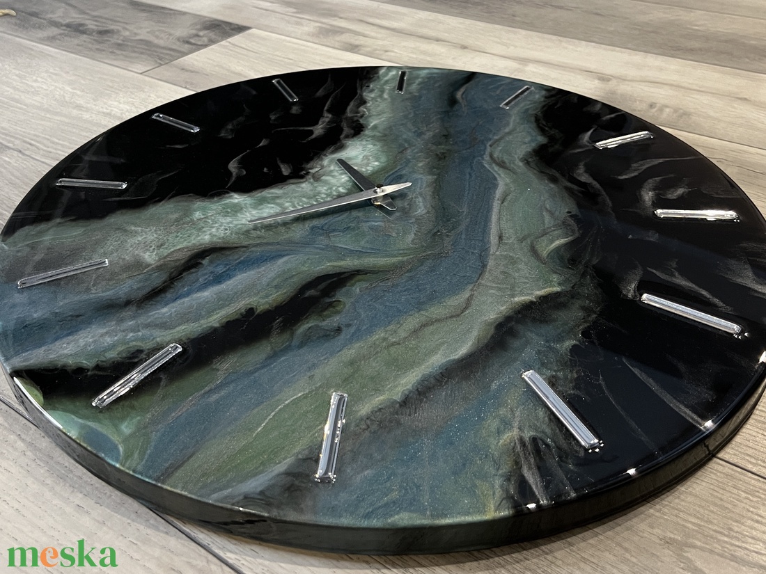 Kézzel készült, prémium EPOXY GYANTA FALIÓRA /55CM/ átmérőjü - otthon & életmód - dekoráció - fali és függő dekoráció - falióra & óra - Meska.hu