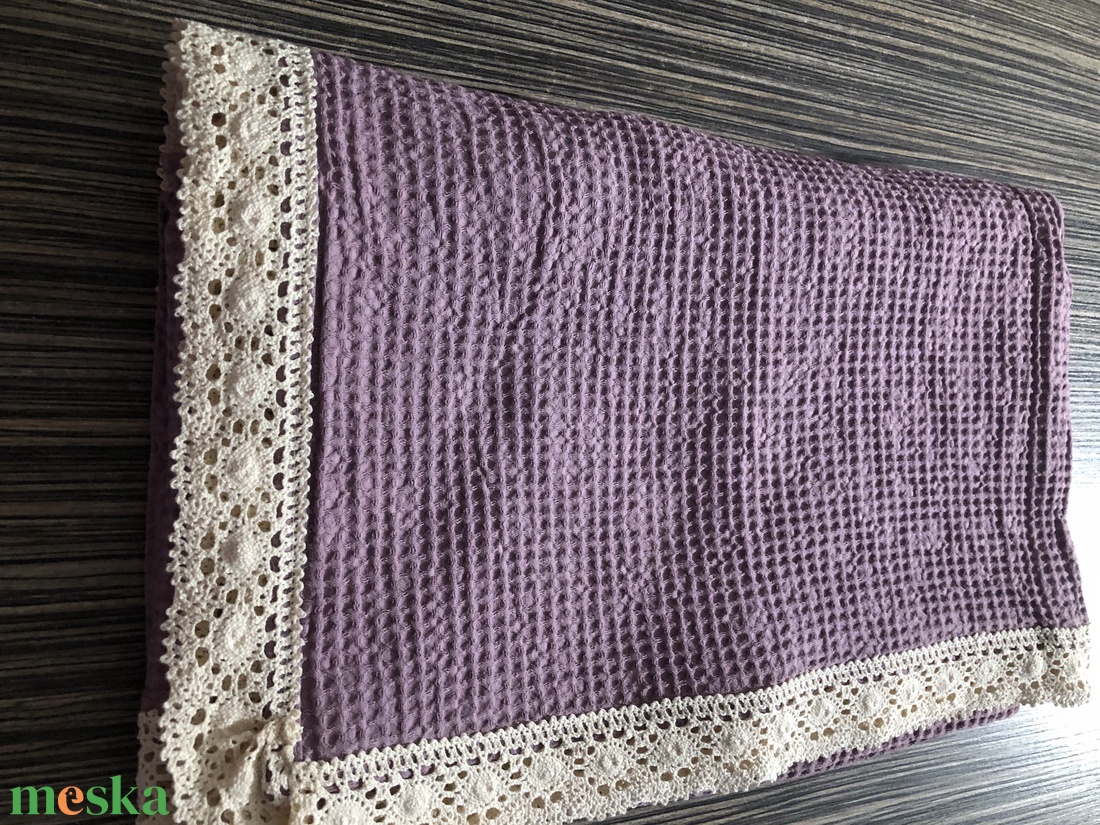 Csipkés pamut ágytakaró - otthon & életmód - lakástextil - ágytakaró - Meska.hu