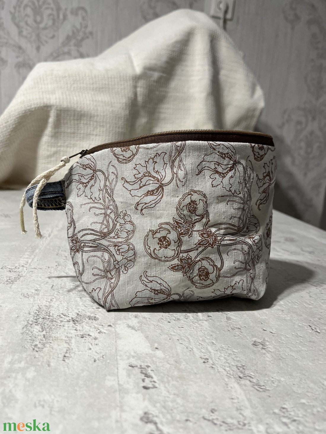 Virágos neszeszer - táska & tok - pénztárca & más tok - kártyatartó & irattartó - Meska.hu