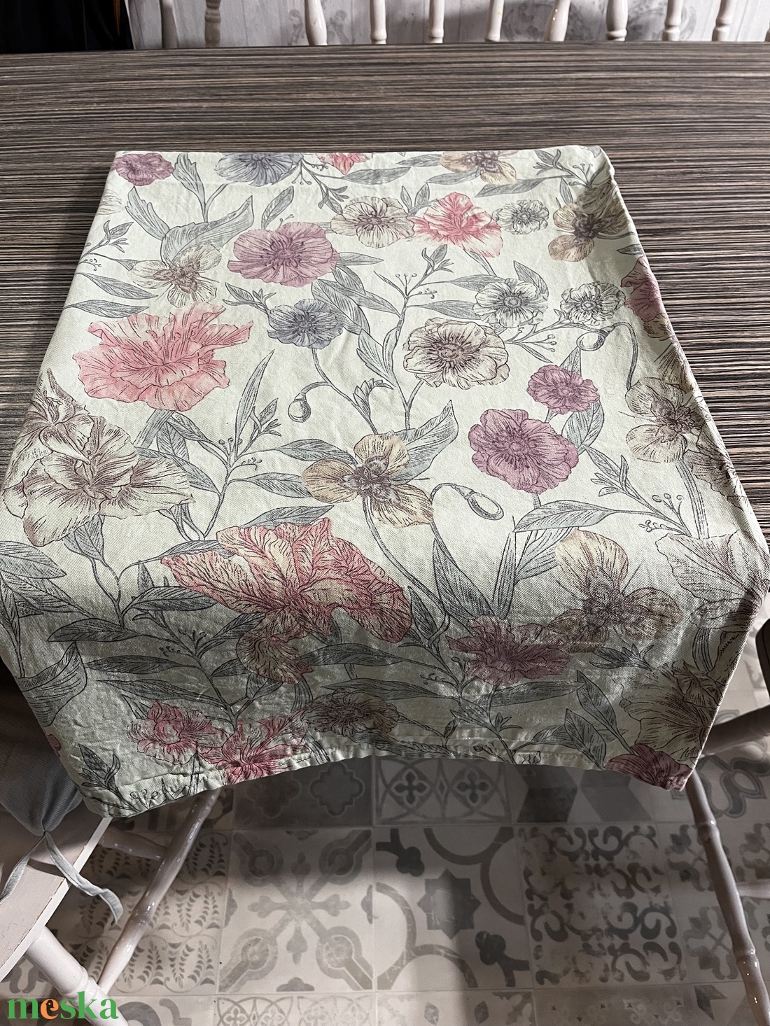 virágos vászon asztalterítő - otthon & életmód - lakástextil - abrosz, terítő - étkezőabrosz - Meska.hu