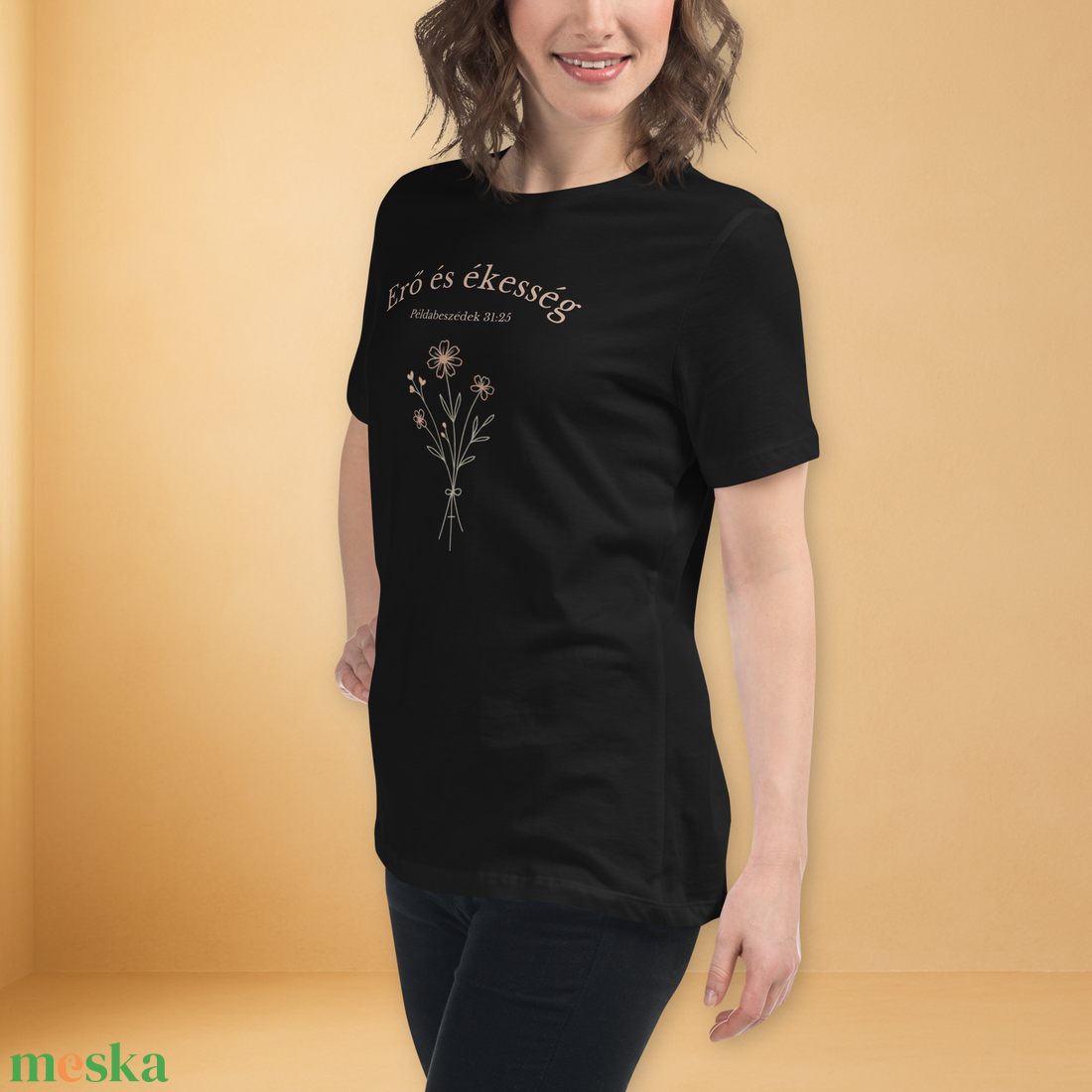 Erő és ékesség kényelmes női póló - Példabeszédek 31:25 - ruha & divat - női ruha - póló, felső - Meska.hu
