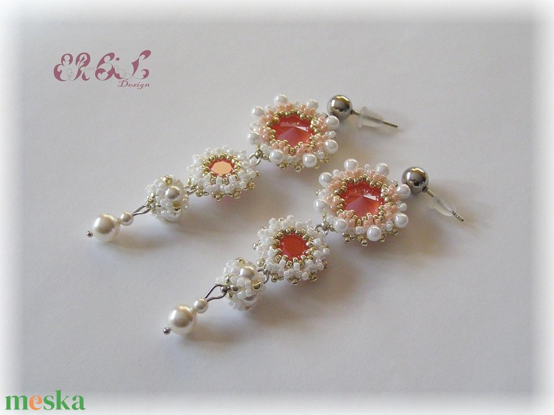 Korallpiros Swarovski fülbevaló  - ékszer - fülbevaló - lógó fülbevaló - Meska.hu