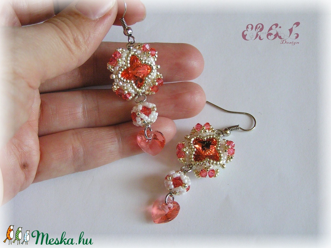 Fehér - narancs - ezüst Swarovski fülbevaló AKCIÓ - ékszer - fülbevaló - lógó fülbevaló - Meska.hu Fehér - narancs - ezüst Swarovski fülbevaló AKCIÓ - ékszer - fülbevaló - lógó fülbevaló - Meska.hu