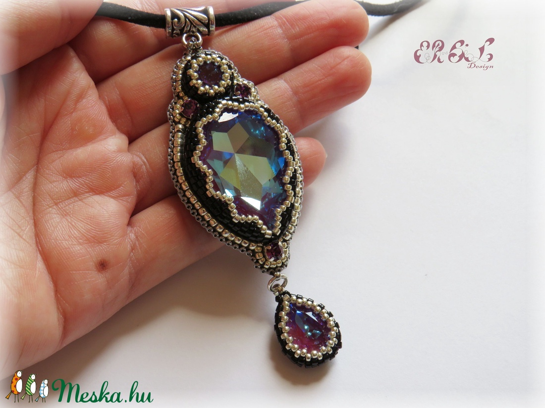 Lila - ezüst- fekete Swarovski nyaklánc - ékszer - nyaklánc - medálos nyaklánc - Meska.hu Lila - ezüst- fekete Swarovski nyaklánc - ékszer - nyaklánc - medálos nyaklánc - Meska.hu