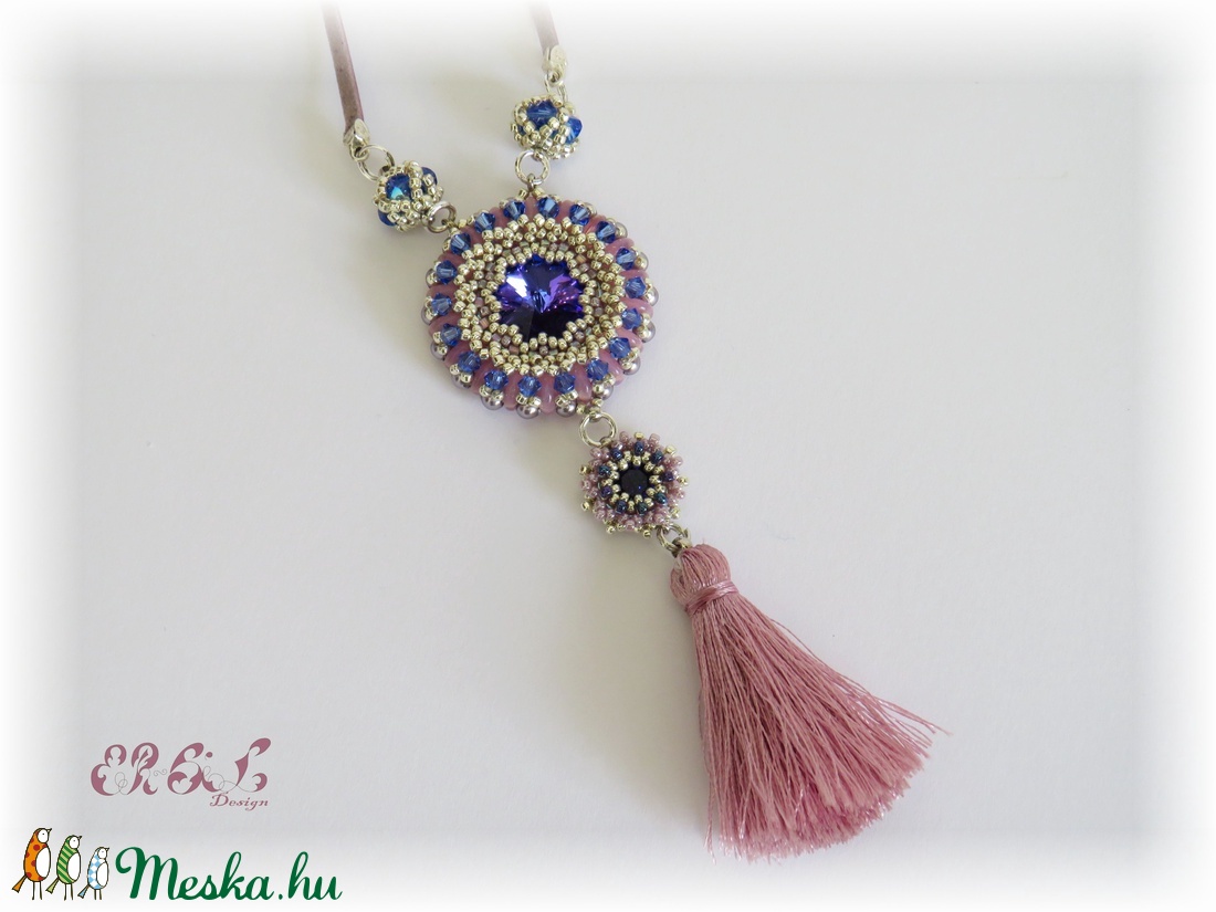 Kék-rózsaszín bojtos Swarovski nyaklánc - ékszer - nyaklánc - Meska.hu Kék-rózsaszín bojtos Swarovski nyaklánc - ékszer - nyaklánc - Meska.hu