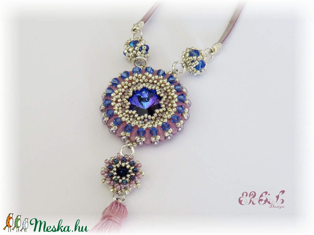 Kék-rózsaszín bojtos Swarovski nyaklánc - ékszer - nyaklánc - Meska.hu Kék-rózsaszín bojtos Swarovski nyaklánc - ékszer - nyaklánc - Meska.hu