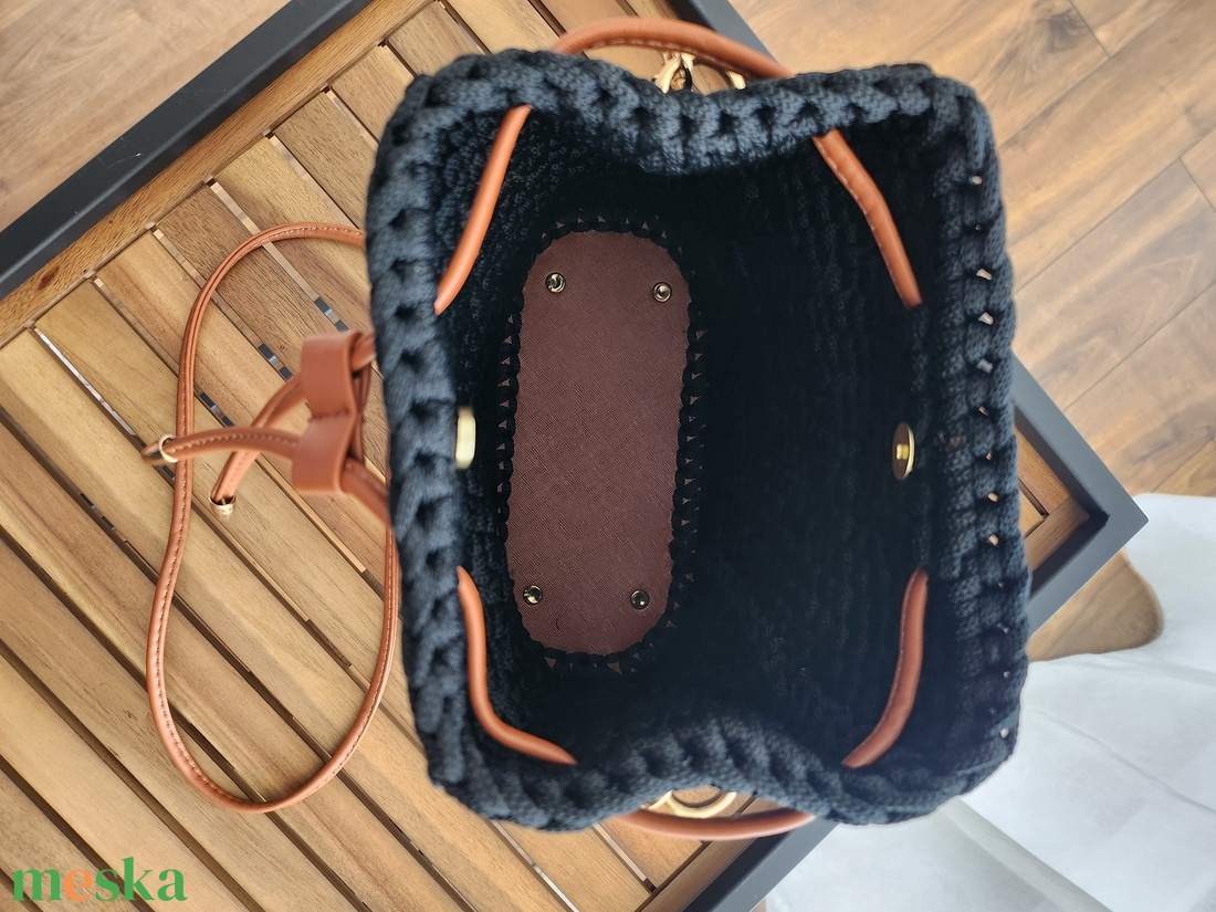 Horgolt válltáska - táska & tok - kézitáska & válltáska - válltáska - Meska.hu