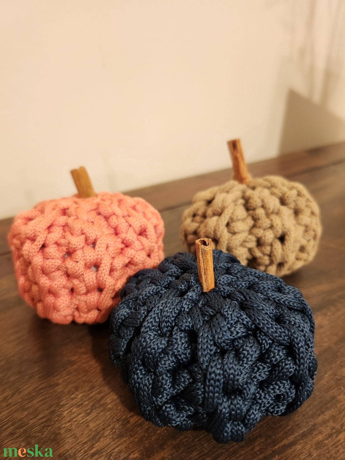 Horgolt tök - esküvő - dekoráció - asztaldísz - Meska.hu