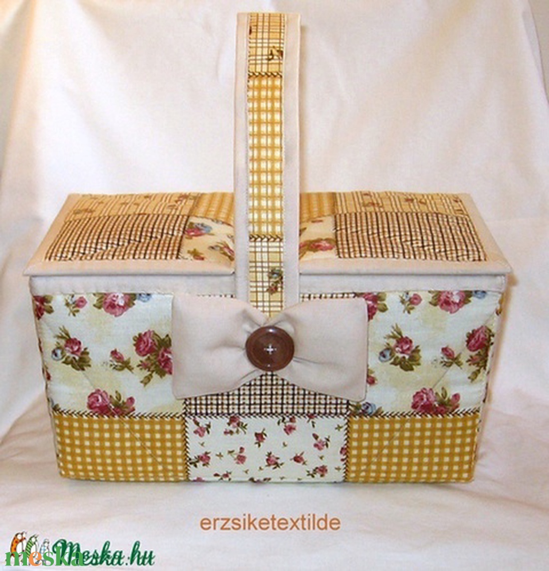 Kézimunka-  vagy  varrókosár  sárga-viágosbarna-rózsás patchwork  mintás anyagból -  - Meska.hu