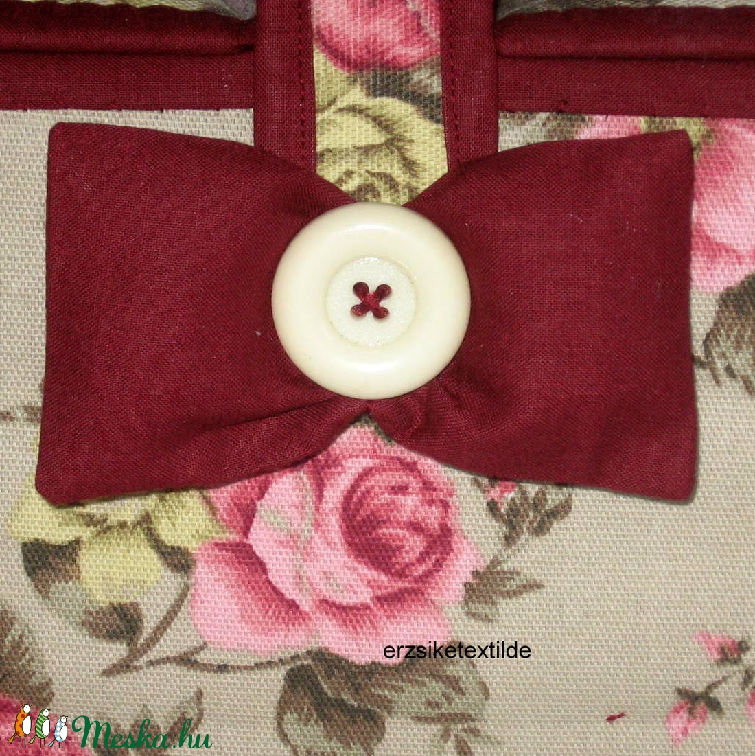 Varró- vagy kézimunka kosár bézs alapon rózsás -  - Meska.hu