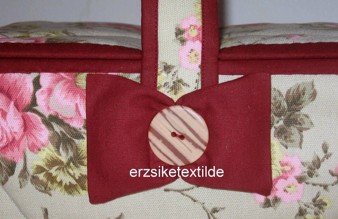 Varró- vagy kézimunka kosár bézs alapon rózsás -  - Meska.hu