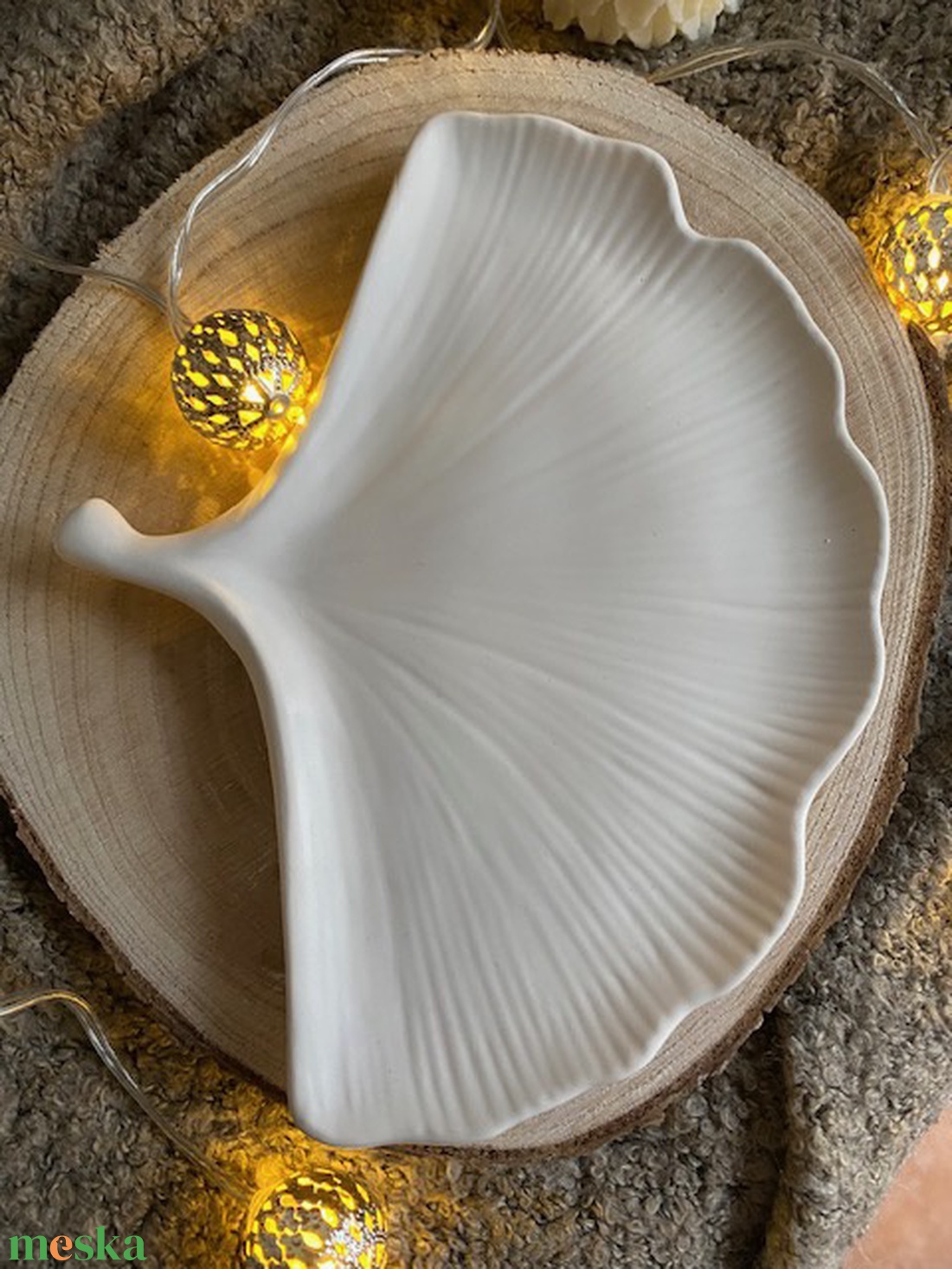 Ginkgo biloba levél - Ékszertartó kerámiadísz - kellékek & szerszámok - díszíthető tárgyak - kerámia - Meska.hu Ginkgo biloba levél - Ékszertartó kerámiadísz - kellékek & szerszámok - díszíthető tárgyak - kerámia - Meska.hu