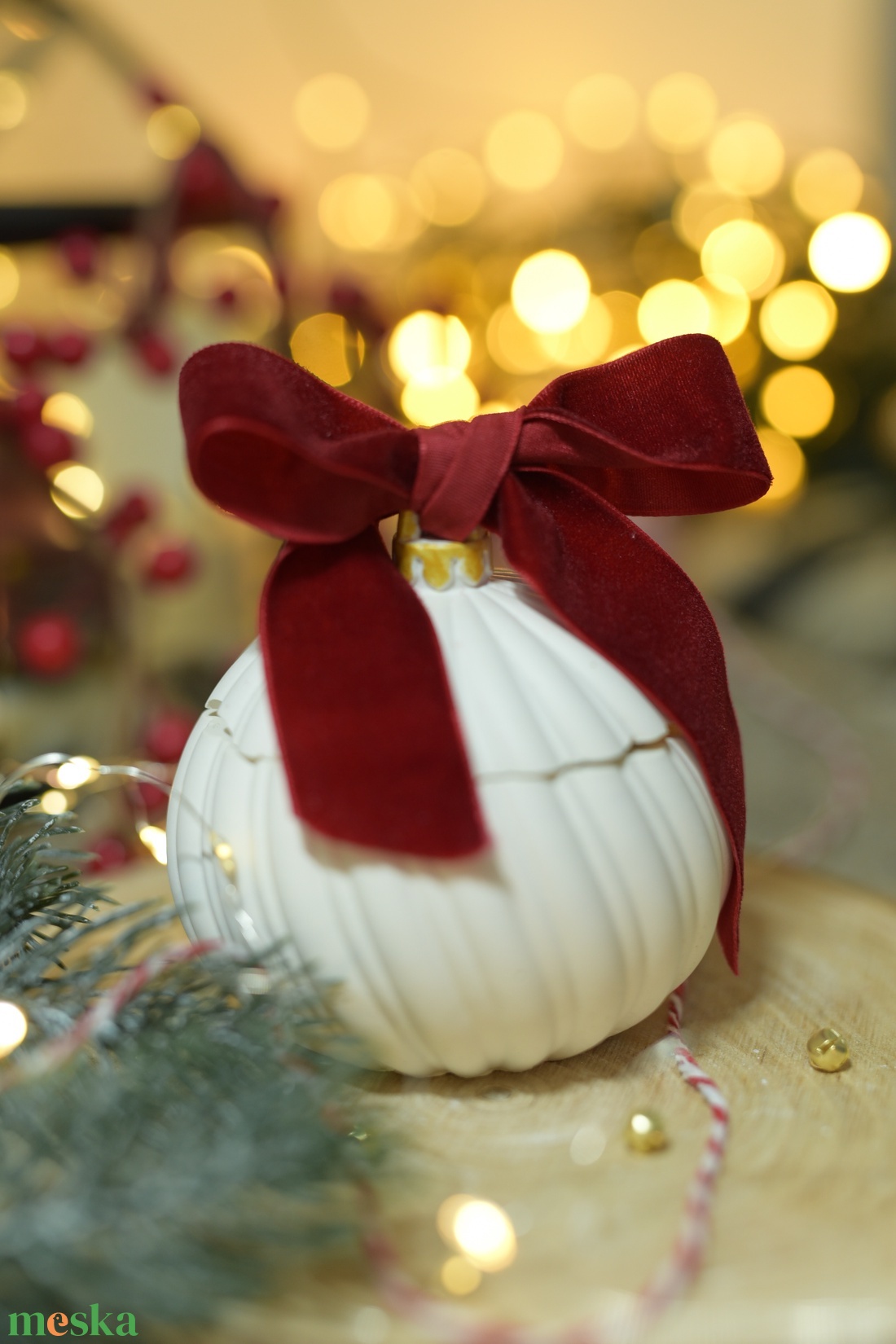 Christmas ball- Szójaviasz gyertya ropogó fa kanóccal - otthon & életmód - gyertya, illat, aroma - gyertya - Meska.hu