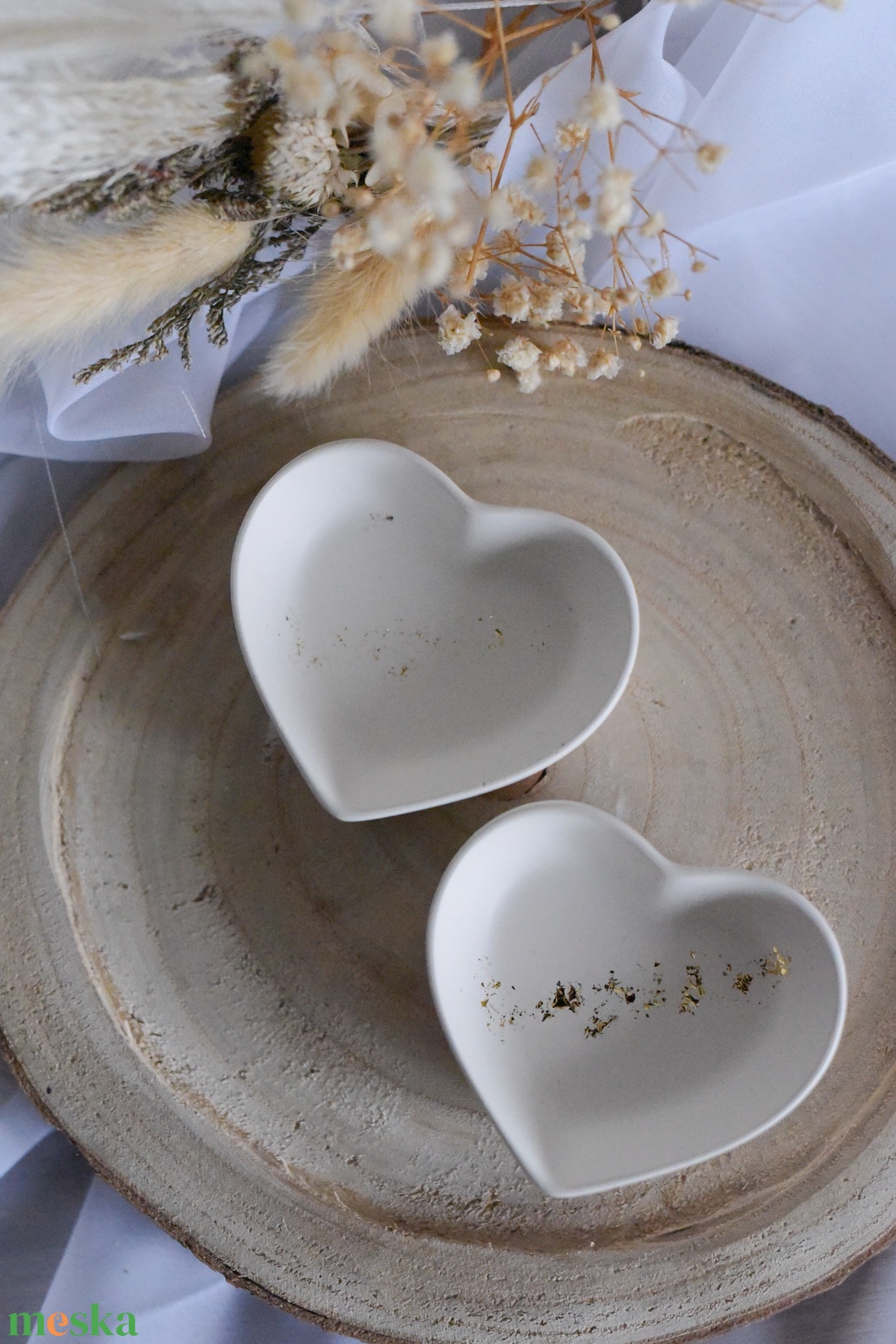 Kerámia szív tálka- lakásdekoráció - kellékek & szerszámok - díszíthető tárgyak - kerámia - Meska.hu