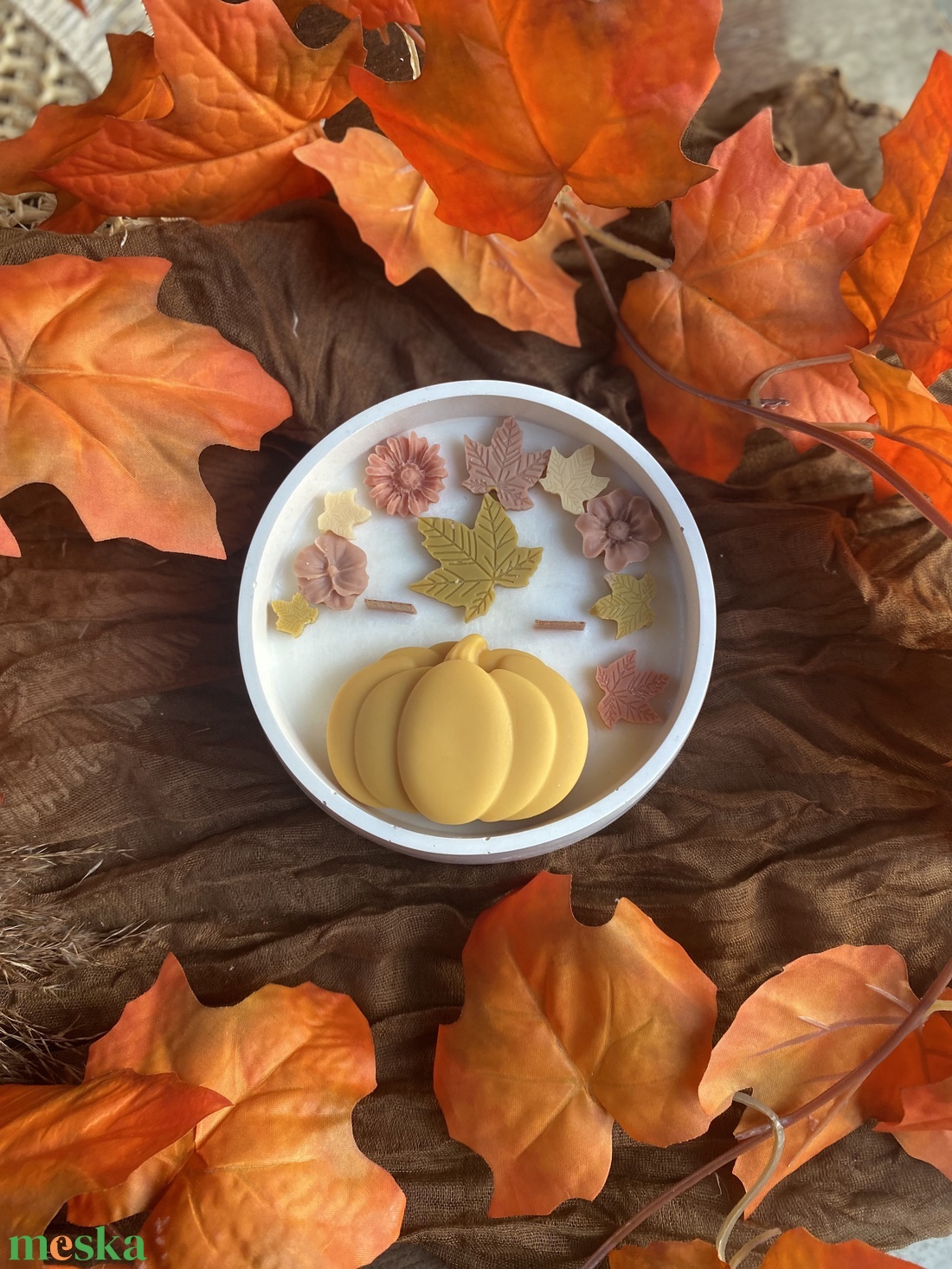 Pumpkin Embrace - Sütőtök vajkrémes szójaviasz illatgyertya - otthon & életmód - gyertya, illat, aroma - gyertya - Meska.hu Pumpkin Embrace - Sütőtök vajkrémes szójaviasz illatgyertya - otthon & életmód - gyertya, illat, aroma - gyertya - Meska.hu