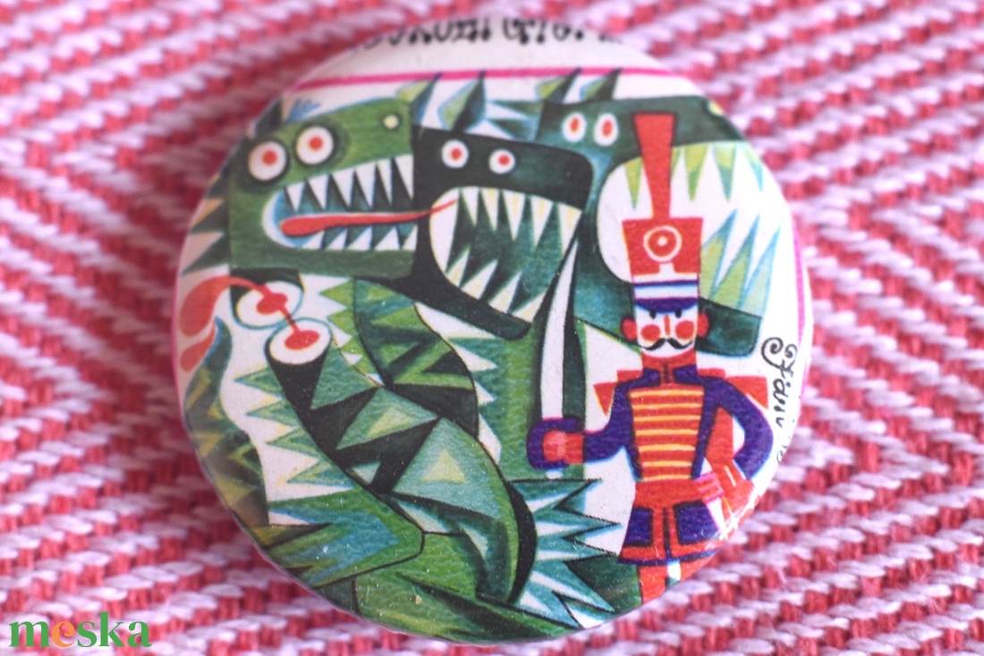 Mese bélyeg kitűző - ékszer - kitűző és bross - Meska.hu